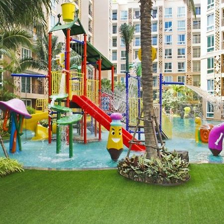Atlantis Condo Resort Pattaya - Heaven For Family & Kids With Big Water Park Praia de Jomtien Exterior foto