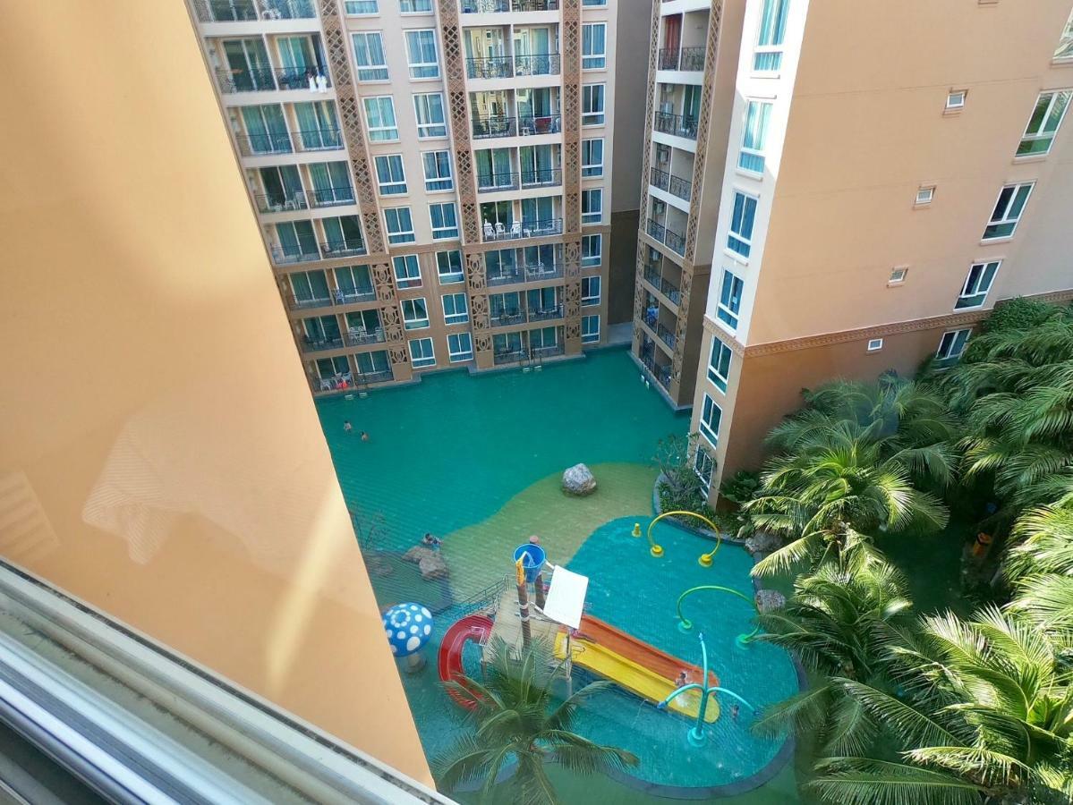 Atlantis Condo Resort Pattaya - Heaven For Family & Kids With Big Water Park Praia de Jomtien Exterior foto
